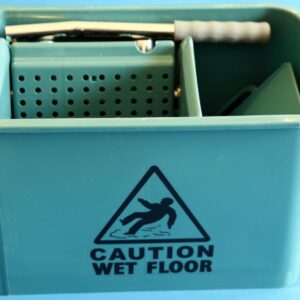 Trolley Bucket with Wringer – 20L Green